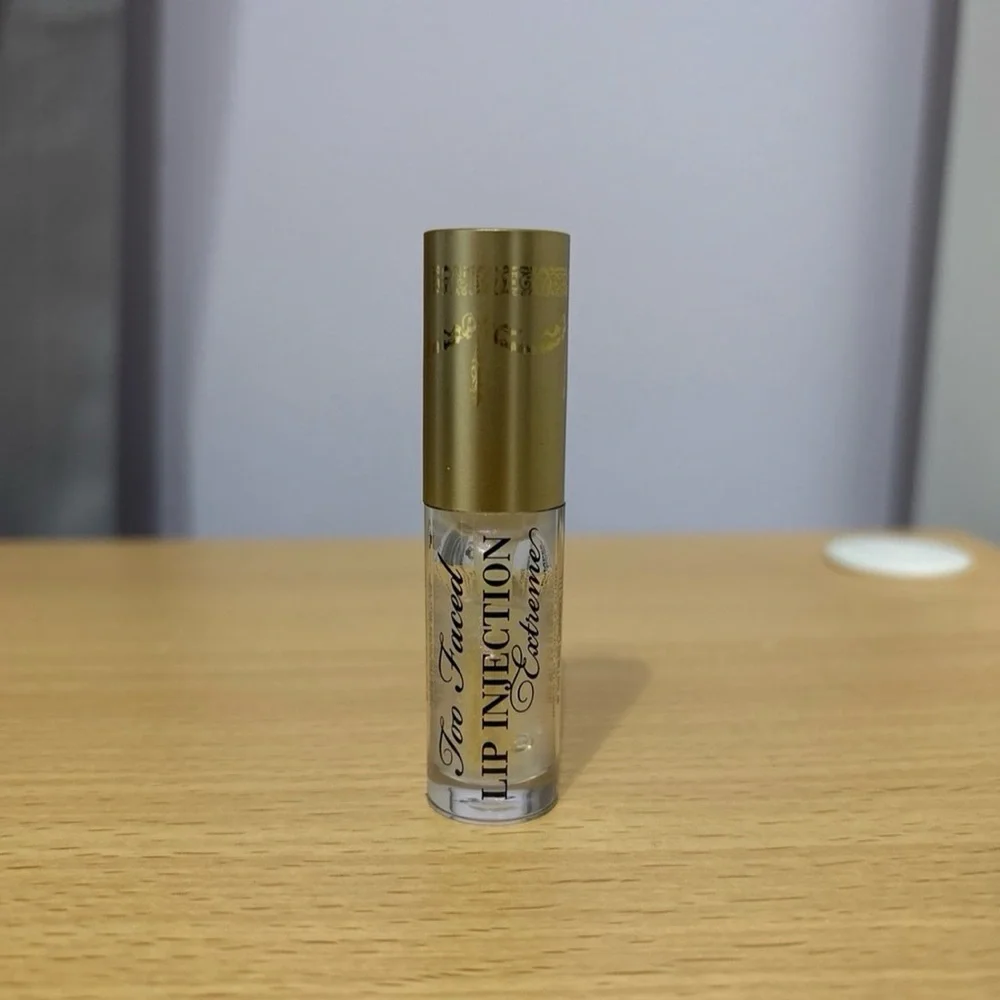 Too Faced Mini Lip Injection Extreme Hydrating Lip Plumper Gloss